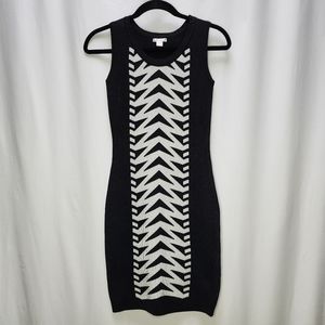 Exhilaration Women's Size XS Black & White Mini Length Sleeveless Sweater Dress